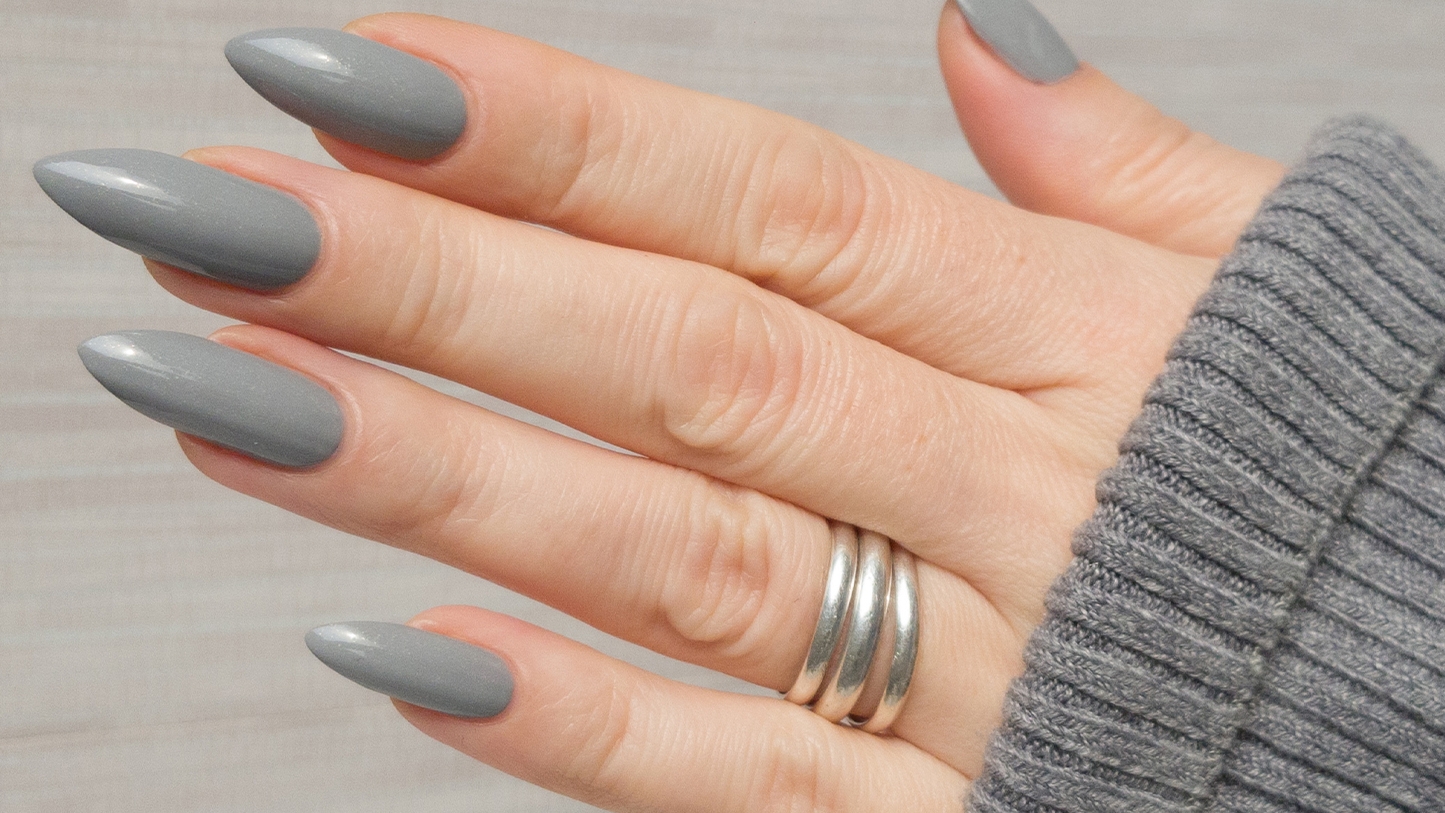 Geles de color UV de marca blanca manicura en forma de almendra gris