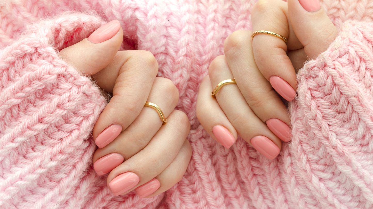 Esmalte de gel UV removible colores de uñas rosa piel natural